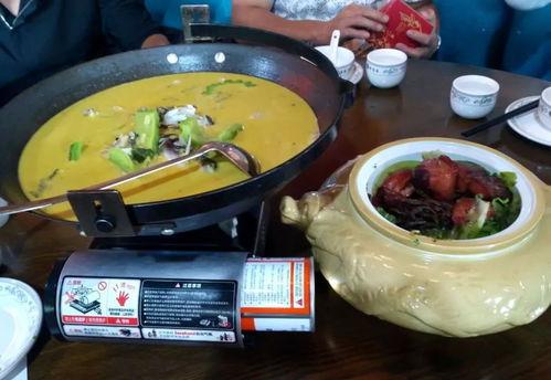 地锅鸡店学徒爆料视频,学徒亲述烹饪秘籍与行业真相  第2张