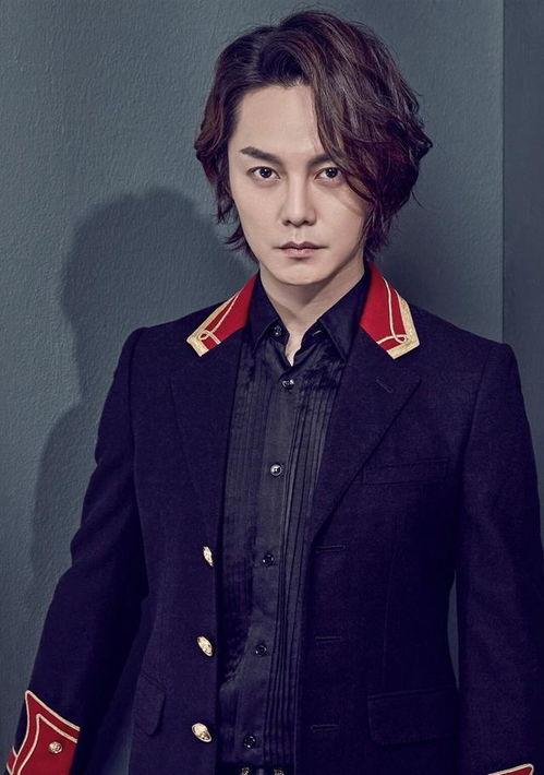 张哲瀚爆料演艺圈内幕,张哲瀚曝惊人内幕，行业真相令人震惊  第3张